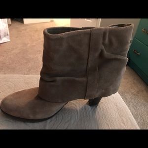 BCBG suede boots size 10